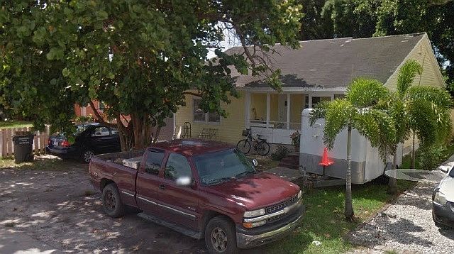 1st image of 2434 Lincoln St
