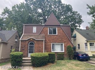 383 W Chesterfield St, Ferndale, MI
