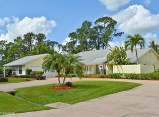 2458 SE Hillard Rd, Pt Saint Lucie, FL 34953