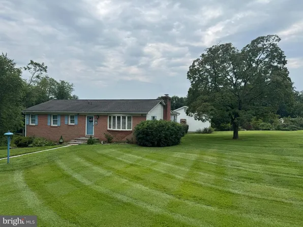 1405 Wildwood Dr, Fallston, MD 21047