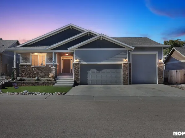 324 Kirkland Ln, Johnstown, CO 80534
