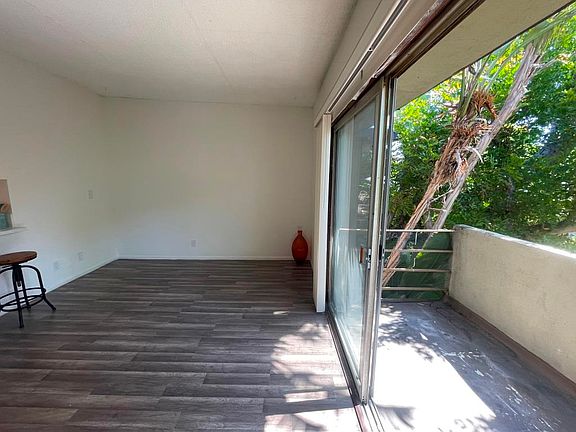2nd image of 18350 Malden St #42