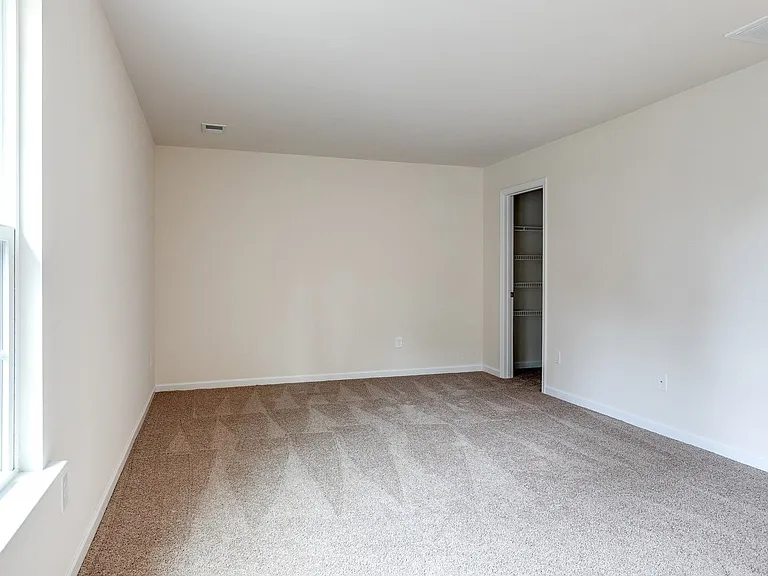 5920 Regal Crest Ter — Photo 30
