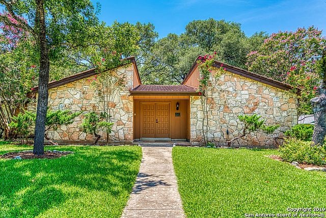 1st image of 13743 Pebble Oak Dr