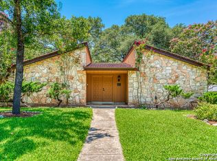 13743 Pebble Oak Dr, San Antonio, TX 78231