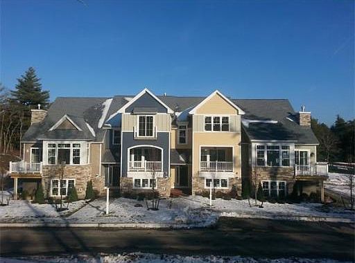 1st image of 135 Boatwrights Loop