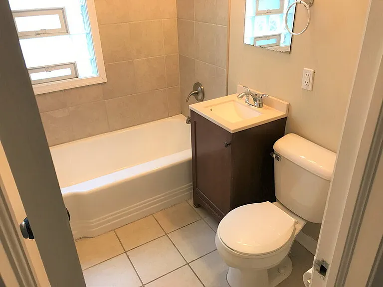 4070 Wyncote Rd — Photo 10