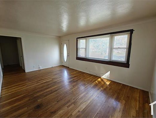 5th image of 4248 Stambaugh Ct