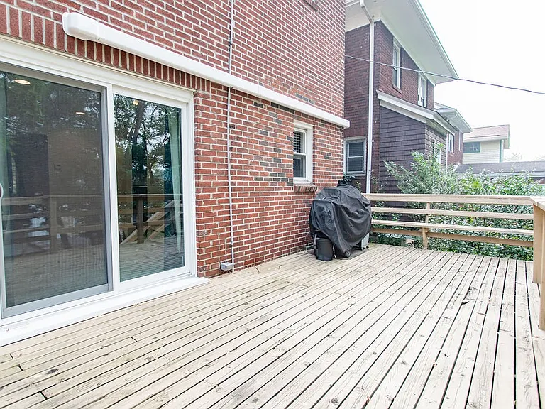 6331 Alderson St — Photo 35