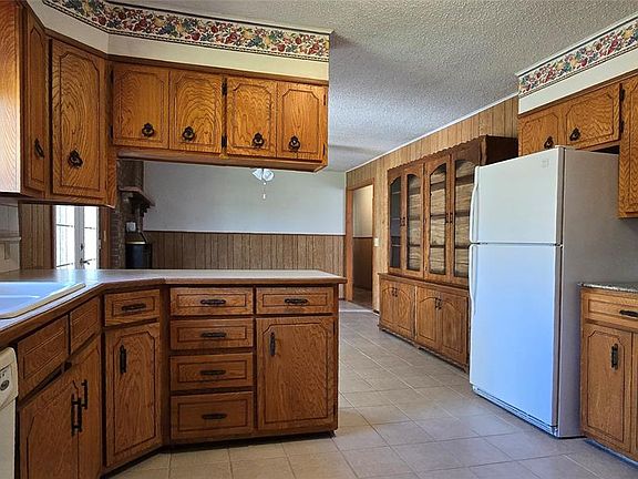 4th image of 36805 E High Way #99A