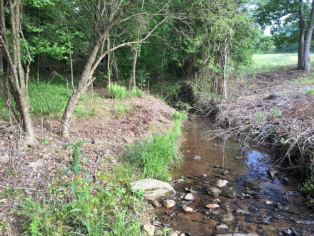 1st image of 16 Mill Brook Dr