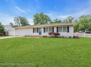 307 Newark Dr, Brick, NJ 08724