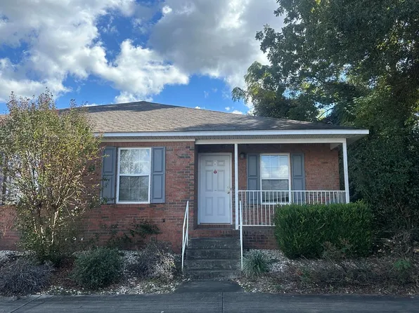 108 Anderson Rd #12, Troy, AL 36079