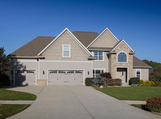 7900 Interlochen St, Kalamazoo, MI 49009