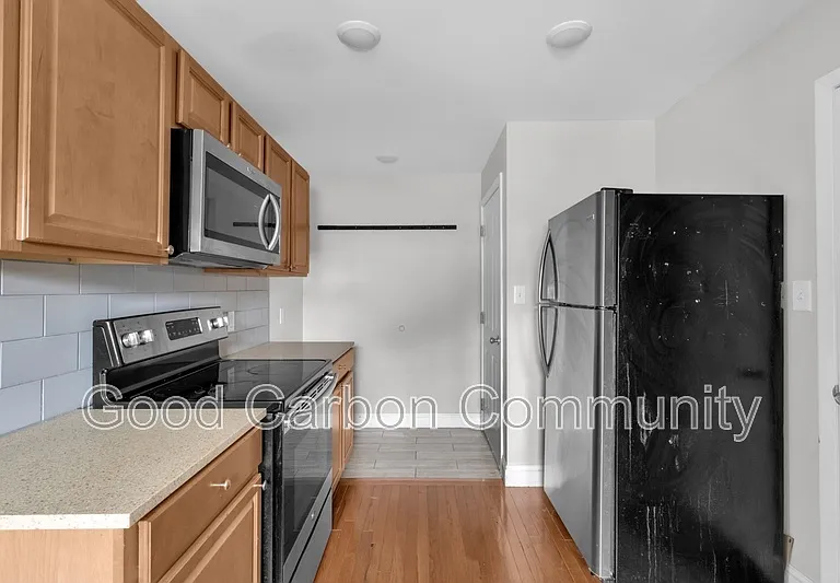 84 Crane St #5 — Photo 7