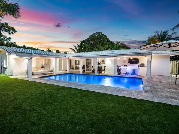 911 SW 27th Terrace, Boynton Beach, FL 33435