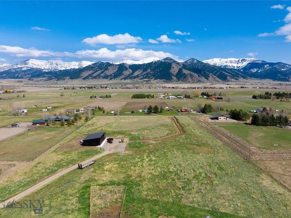 7560 Springhill Rd, Belgrade, MT 59714
