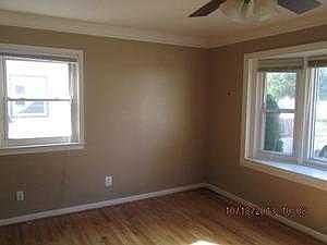 4th image of 25664 Mackinac St