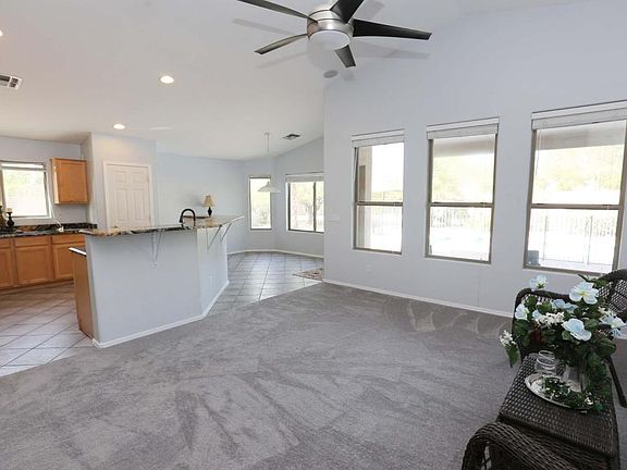 4th image of 7225 S 43rd Dr