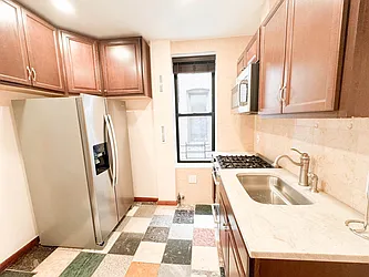 Rented by Ulas Real Estates Inc