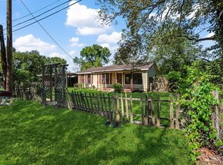 610 Edgar St, Dayton, TX 77535