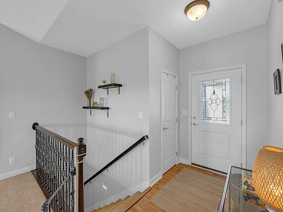 5th image of 2512 NW Chapel Dr