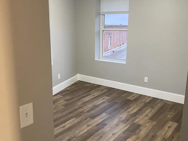 201 West Ave — Photo 27