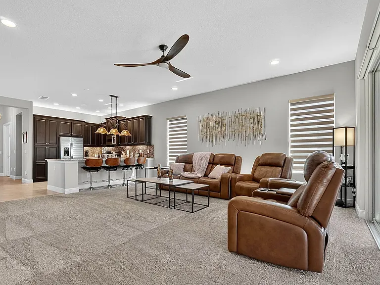 30724 Lindentree Dr — Photo 20