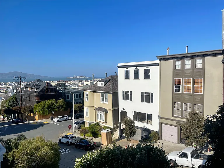 2937 Scott St — Photo 27