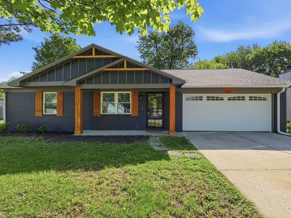 3051 Cherry Lake Rd, Indianapolis, IN 46235