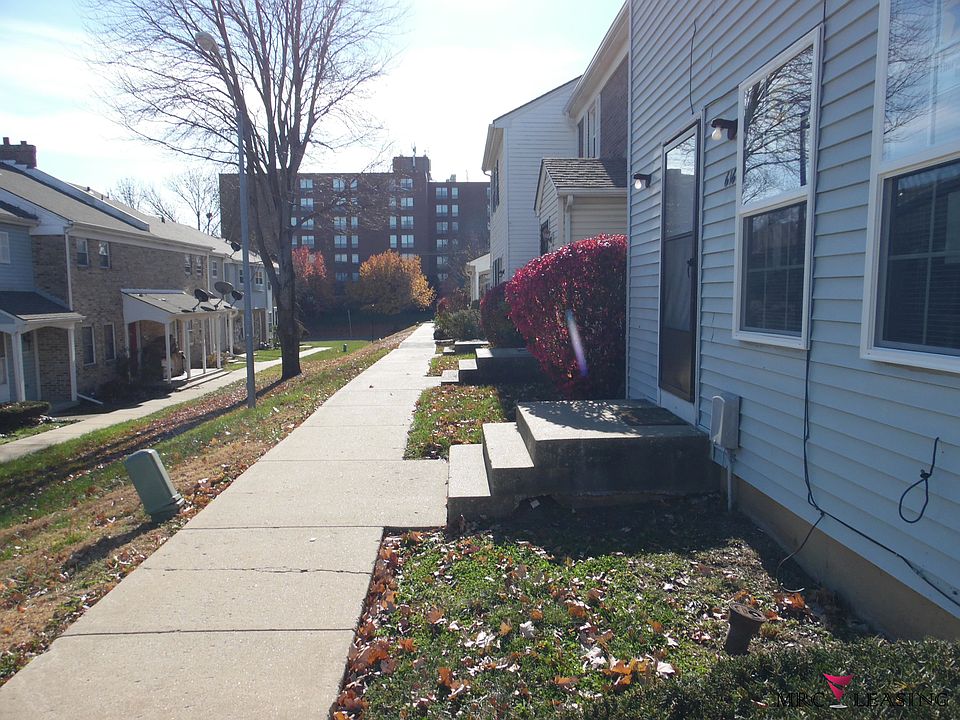 1st image of 6106 E 129th St