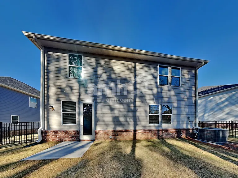 1499 Aquamarine Dr — Photo 18