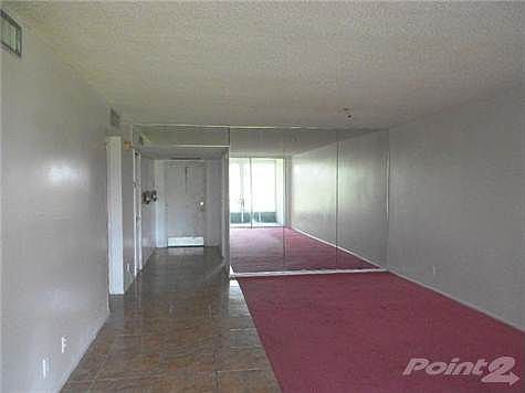 4th image of 3051 S Palm Aire Dr APT 309