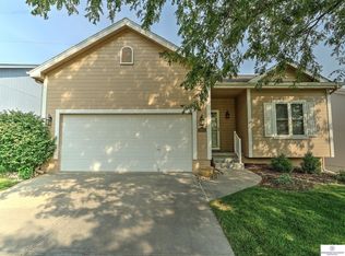 7213 S 180th Ave, Omaha, NE 68136