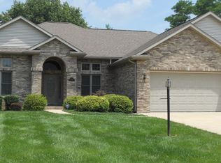 5346 Richland Woods Dr, Alton, IL 62002