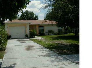 1216 Harvest Home Ct, Ruskin, FL 33570