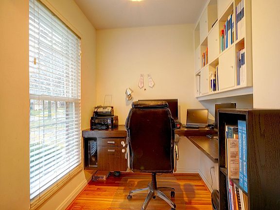 4th image of 8712 Tanagerwoods Dr
