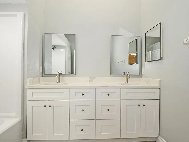 1118 Sugarberry Trl — Photo 19