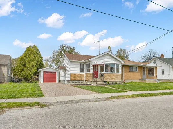 65 Wilson Ave, Chatham Kent, ON N7L 1K8
