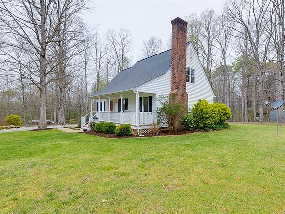 4th image of 9029 Oak Forest Dr