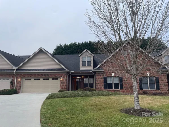 485 26th Ave NE, Hickory, NC 28601