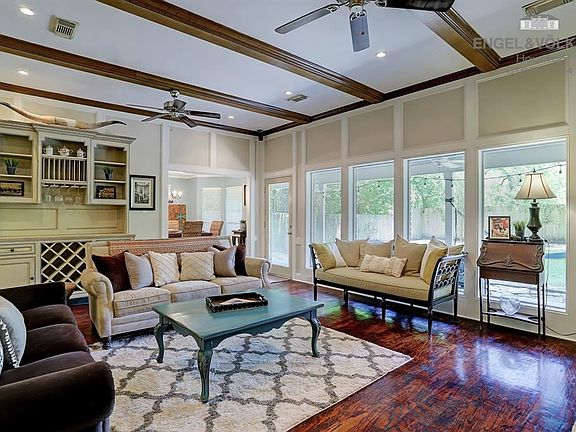 3rd image of 15422 Cypress Gardens Dr