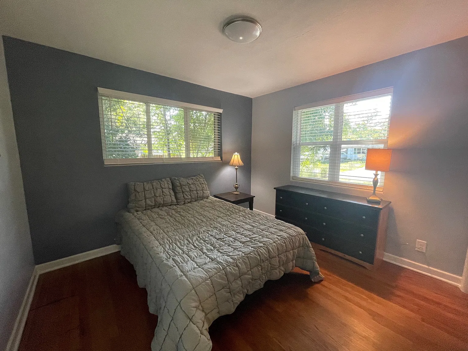 4 bed, 2.5 bath, 1800 sqft, $825 — Photo 4