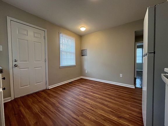3rd image of 1406 Forest Park Blvd NW