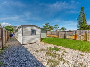 1058 SW 28th St, Palm City, FL 34990