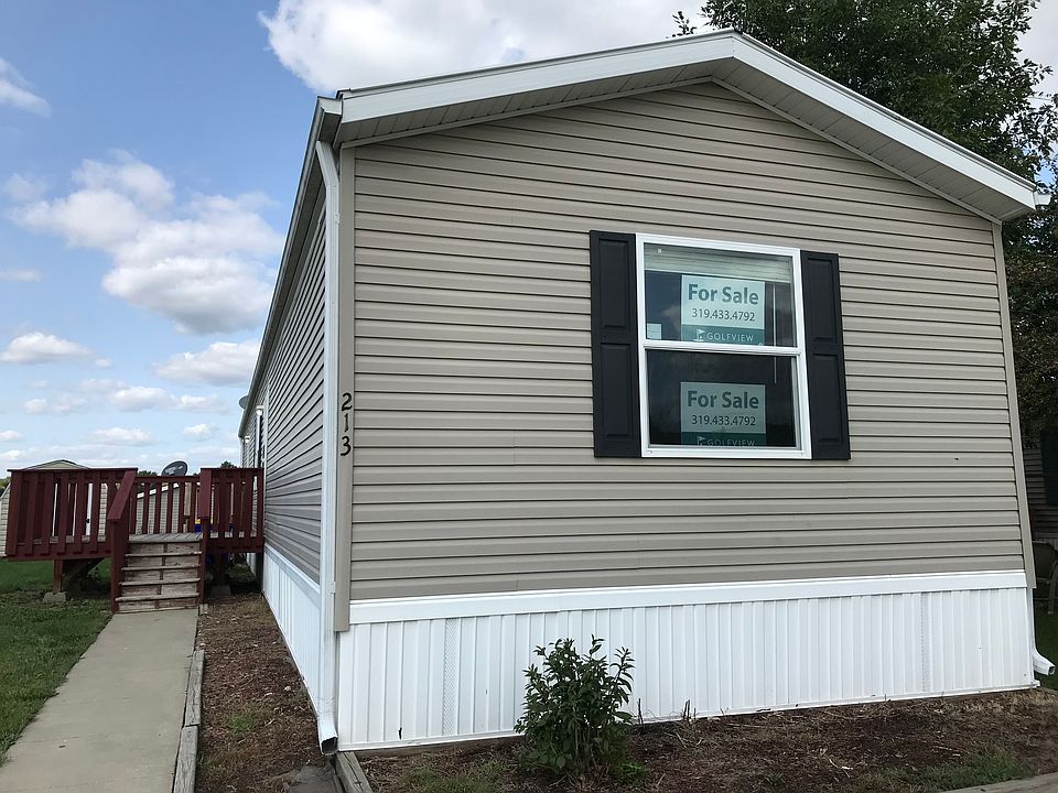 1st image of 228 Golfview Ct #213