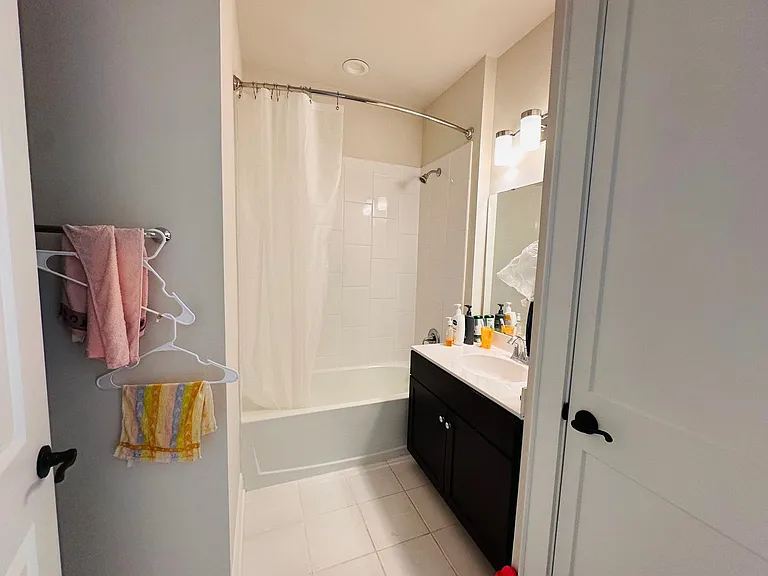 338 Midtown Way — Photo 14