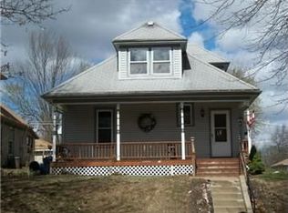 420 Linn St, Leavenworth, KS 66048