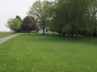 7233 Olde Creek Rd, Rockford, IL 61114