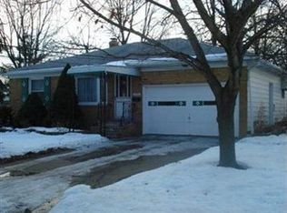 30124 Thomas St, Willowick, OH